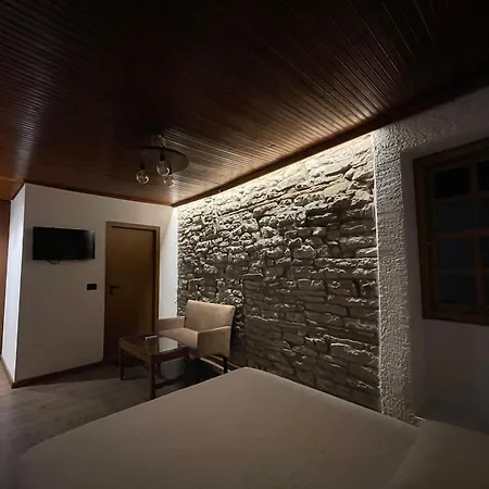 çabeli Gjirokastër