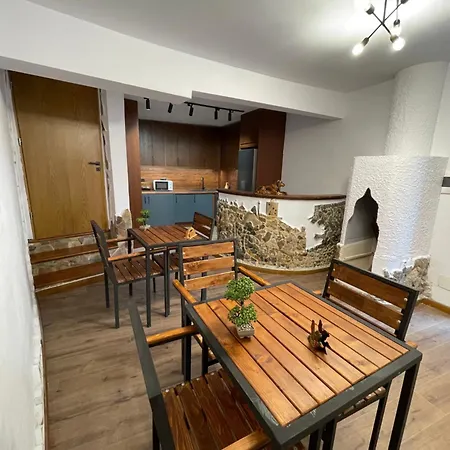 Casa de hóspedes çabeli 3*