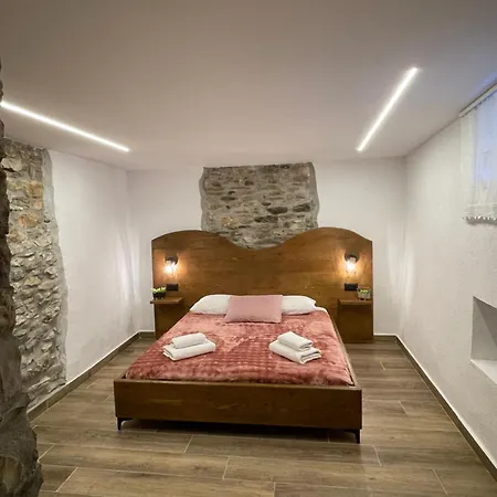 Casa de hóspedes çabeli 3*