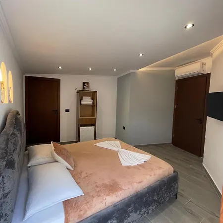 çabeli Gjirokastër